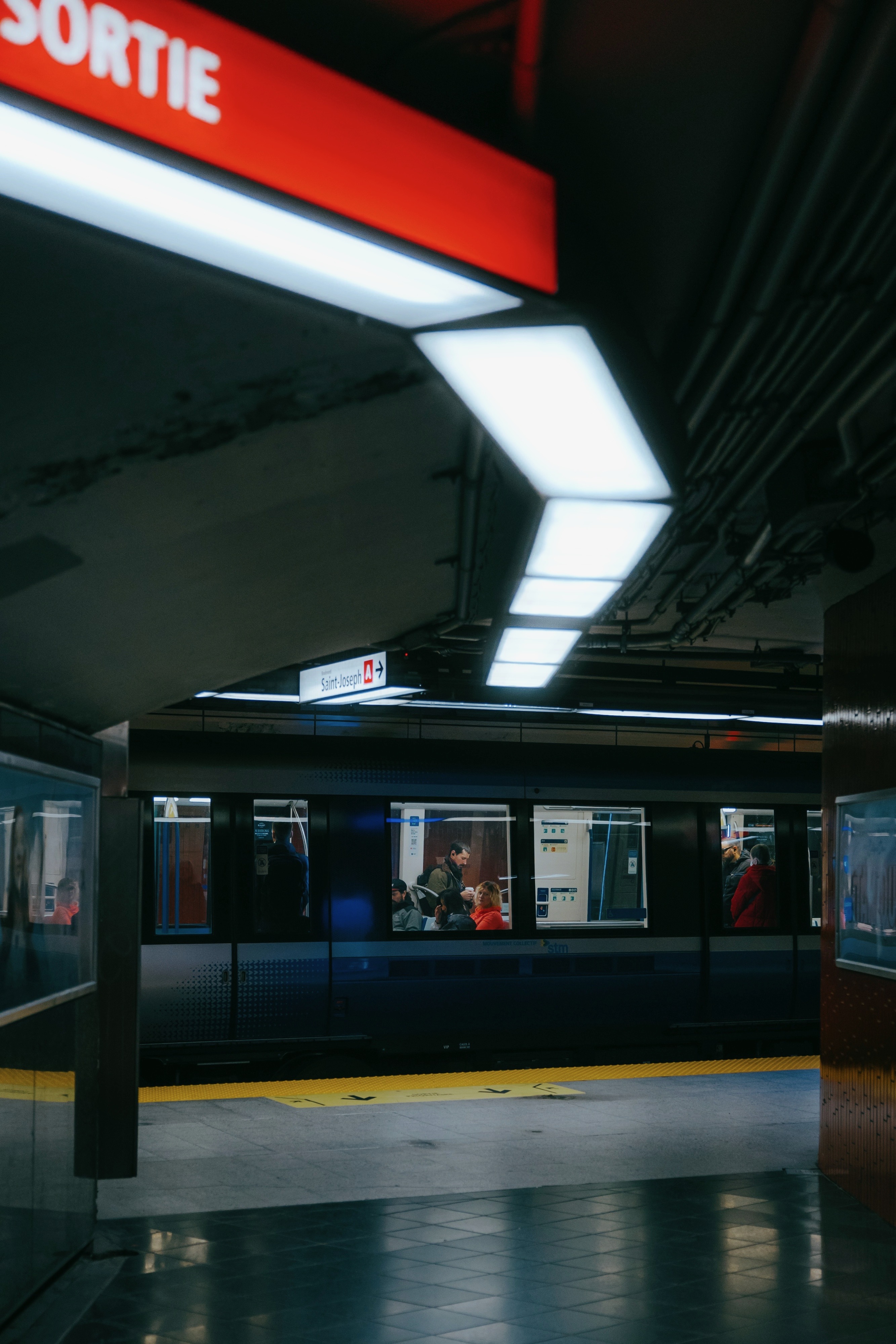 Metro platform cinematic blur